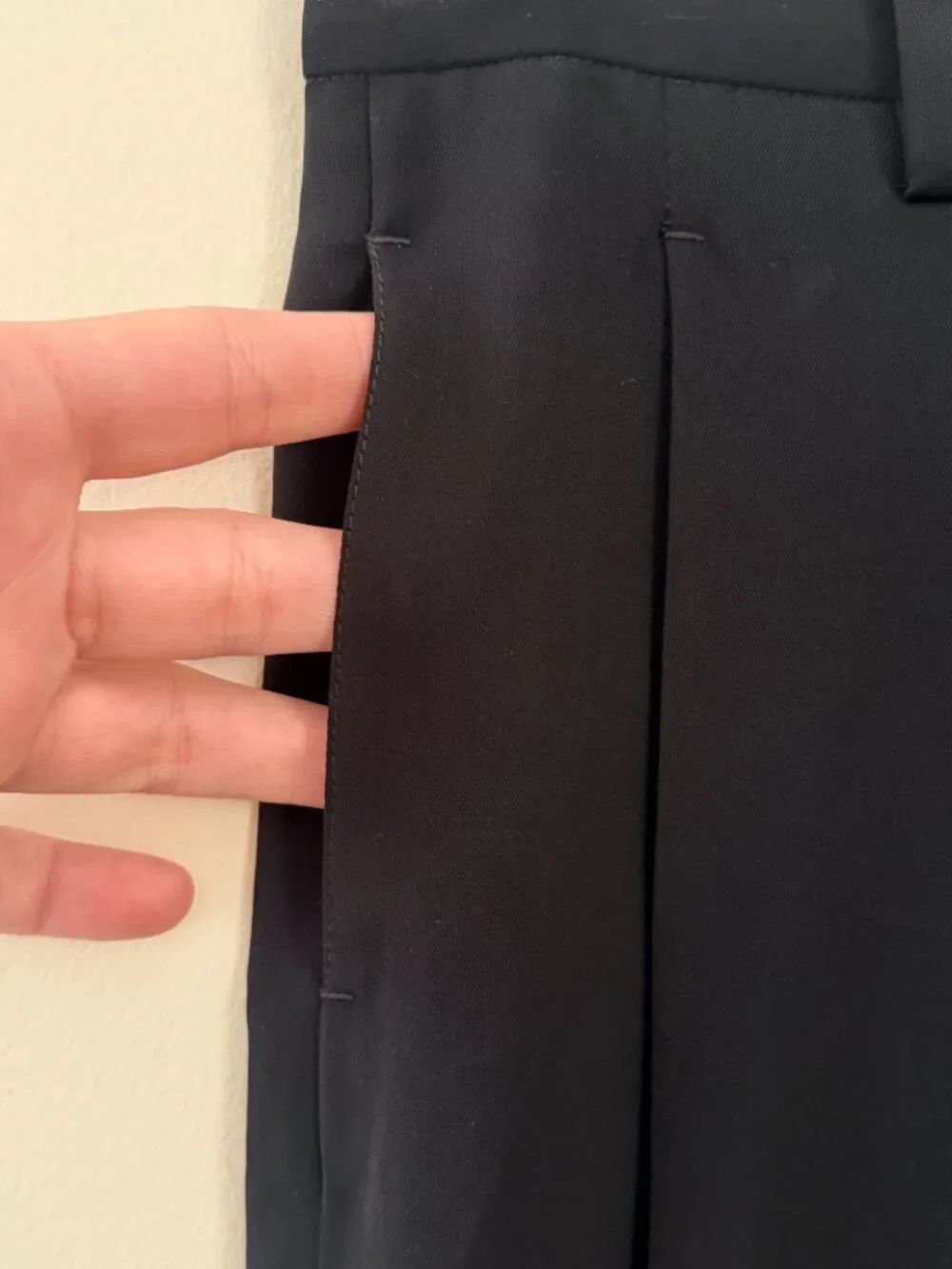 TOM FORD BLACK DRESS SPECIAL OCCASION PANTS 38- 6 - Picture 2 of 11